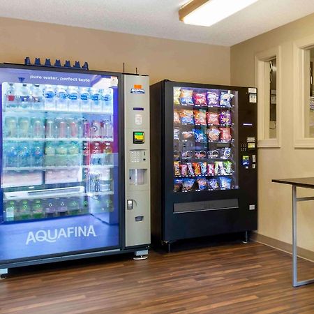 Extended Stay America Select Suites - Raleigh - Cary - Regency Parkway South Экстерьер фото