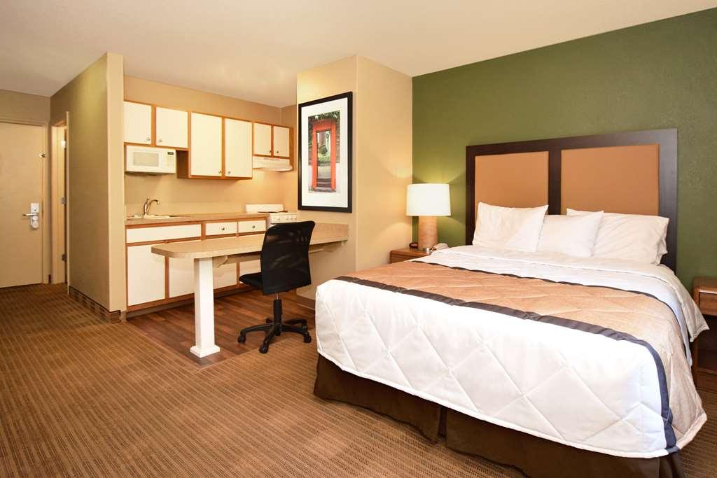Extended Stay America Select Suites - Raleigh - Cary - Regency Parkway South Номер фото