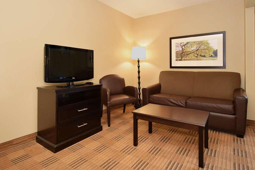 Extended Stay America Select Suites - Raleigh - Cary - Regency Parkway South Номер фото