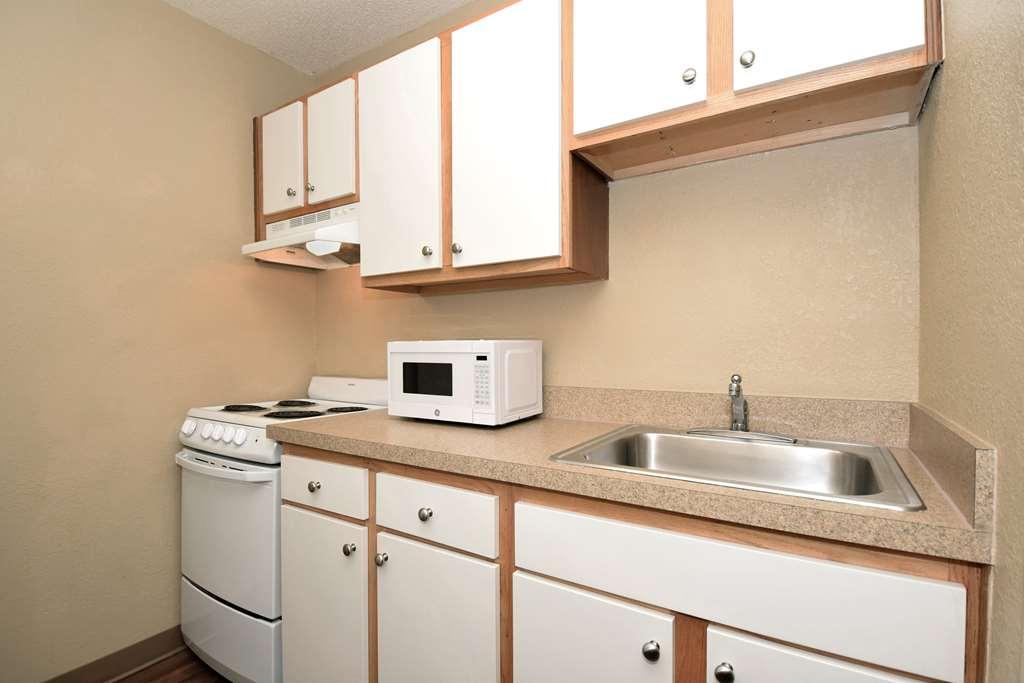 Extended Stay America Select Suites - Raleigh - Cary - Regency Parkway South Номер фото