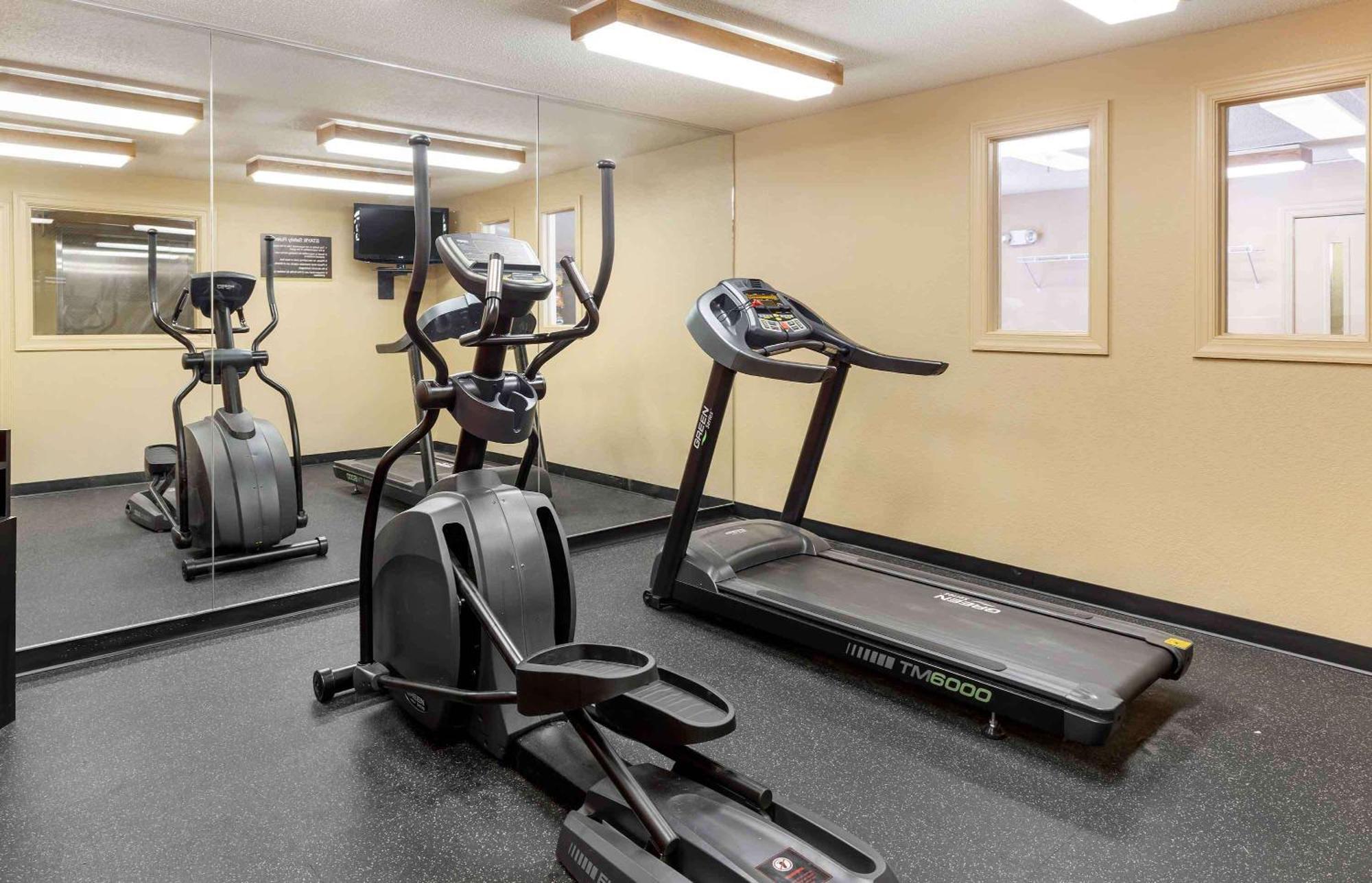 Extended Stay America Select Suites - Raleigh - Cary - Regency Parkway South Экстерьер фото