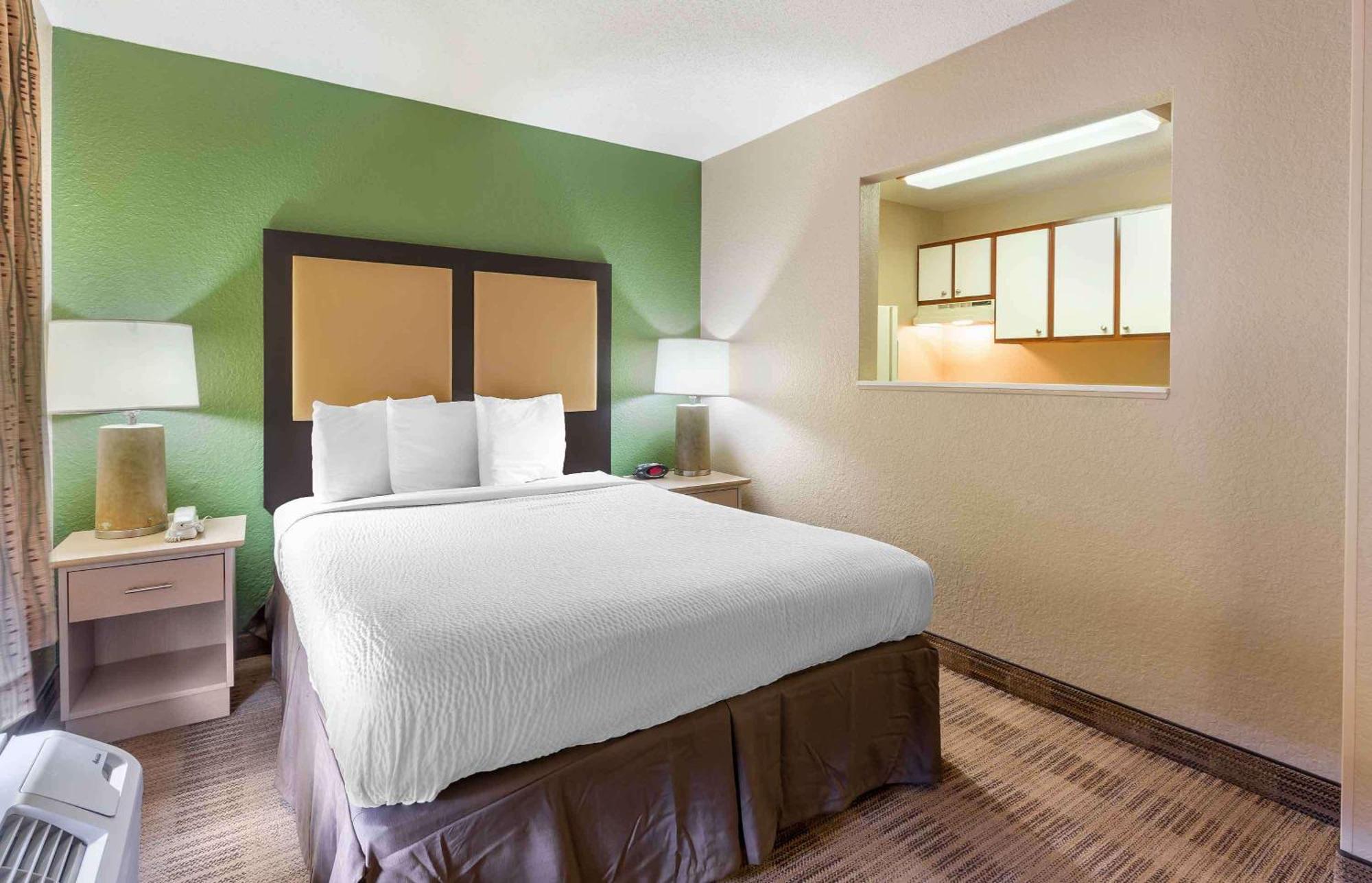 Extended Stay America Select Suites - Raleigh - Cary - Regency Parkway South Экстерьер фото