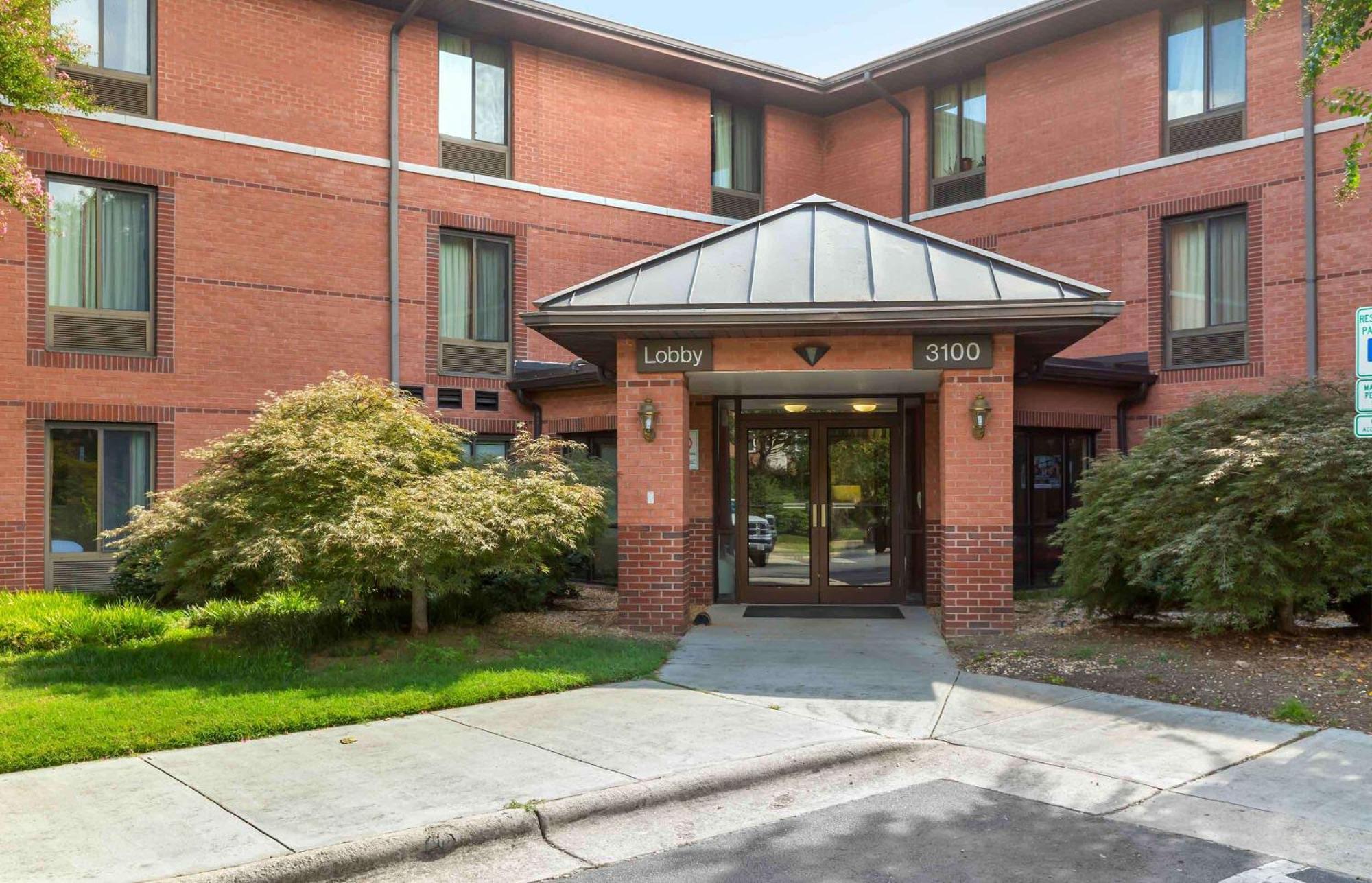 Extended Stay America Select Suites - Raleigh - Cary - Regency Parkway South Экстерьер фото