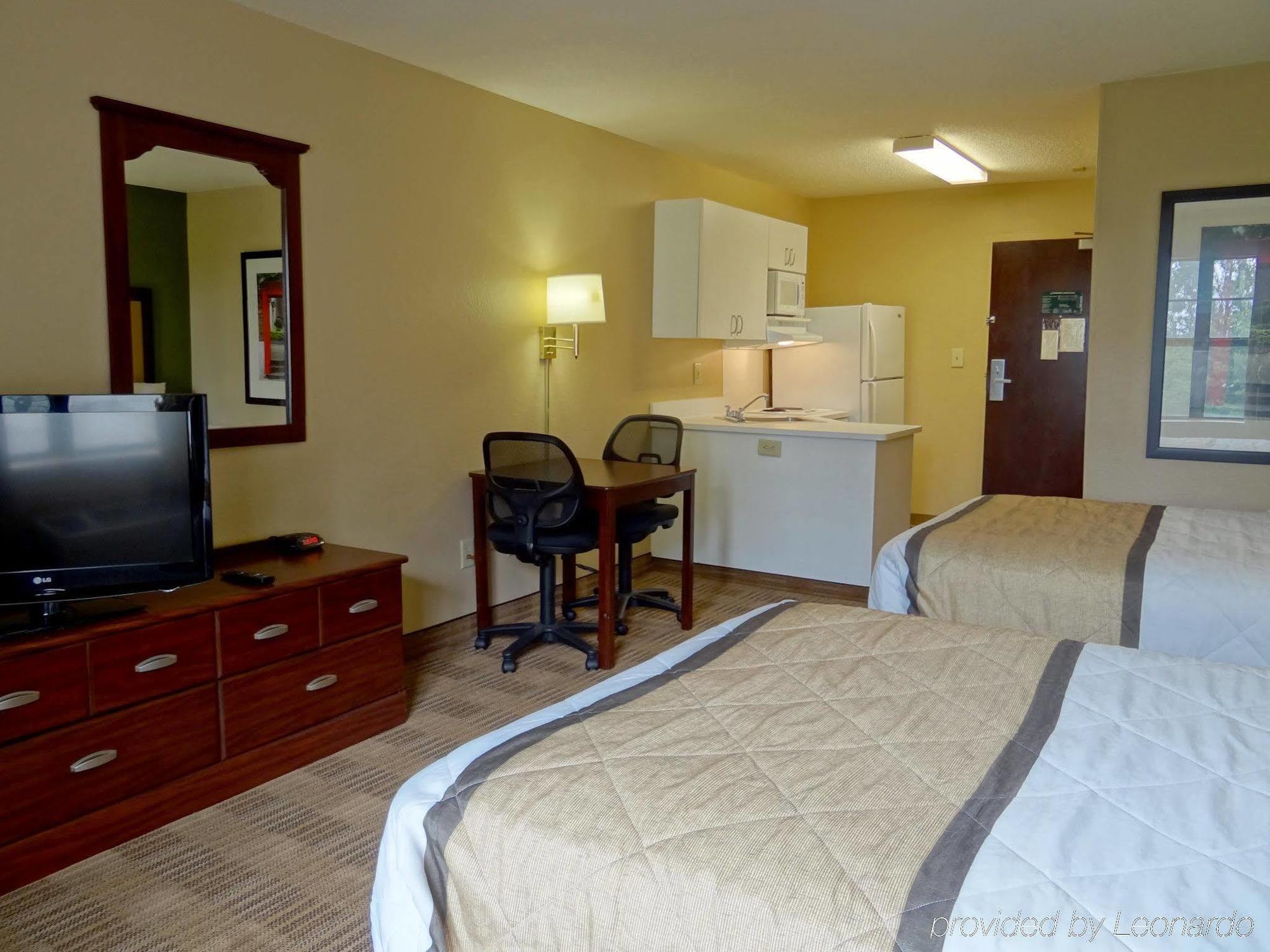 Extended Stay America Select Suites - Raleigh - Cary - Regency Parkway South Экстерьер фото